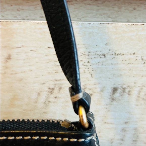 Michael Kors Black Leather and embossed Silver Button Wristlet Vintage - Picture 6 of 16